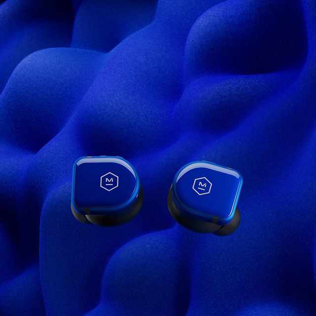 blue master and dynamic mw08 earbuds