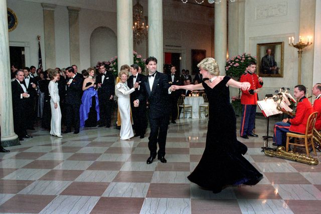washington, dc   november 9, 1985 in this handout image provided by the white house, princess diana dances with john travolta in cross hall at the white house during an official dinner on november 9, 1985 in washington, dc photo by pete souzathe white house via getty images