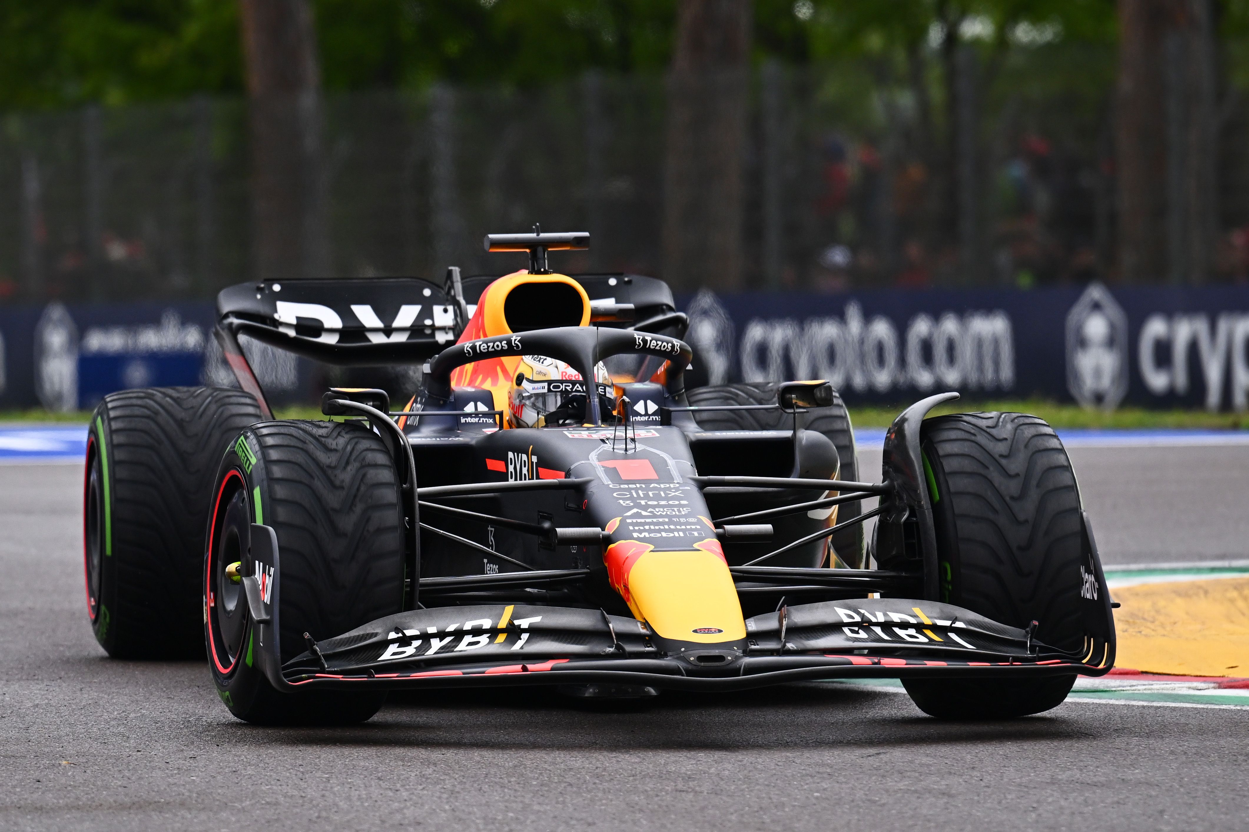 Rubriek viel Efficiënt Max Verstappen Caps Perfect Weekend at F1 Emilia Romagna Grand Prix