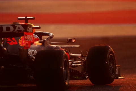 max verstappen consigue el mejor tiempo de los test