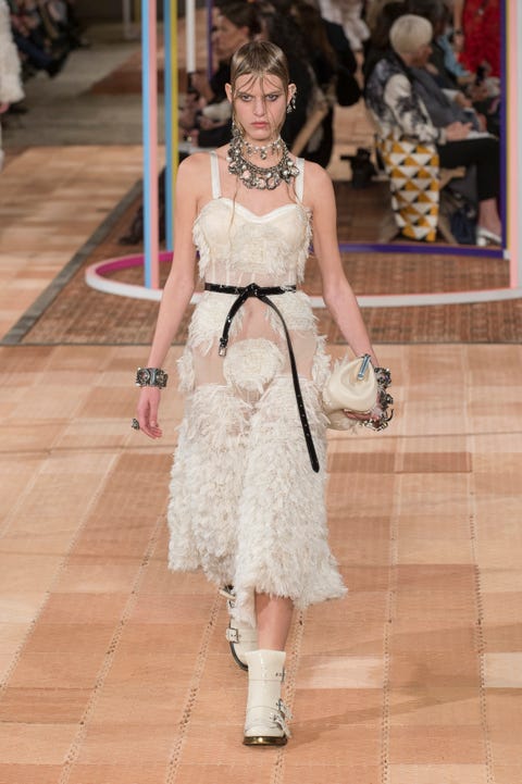 The Best Bridal Looks From Spring 2018 Ready-to-Wear - The Best Non ...