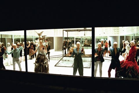 Fashion Shows Optical Illusions And Tricks Fashion S Greatest Optical Illusions Fashion Shows Optical Illusions And Tricks Fashion S Greatest Optical Illusions