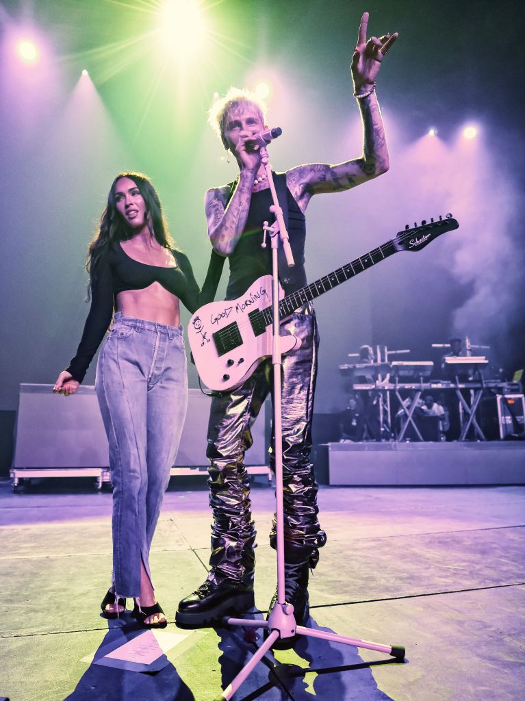 machine gun kelly megan fox age