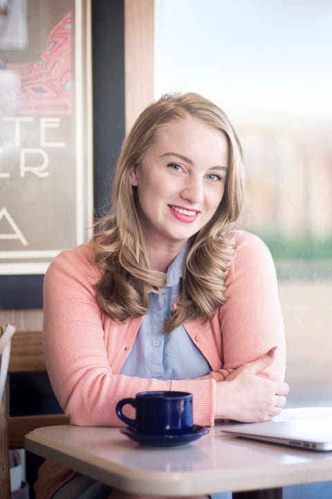 Megan Hunt Is Running for Nebraska State Senate &ndash; Hello Holiday Owner