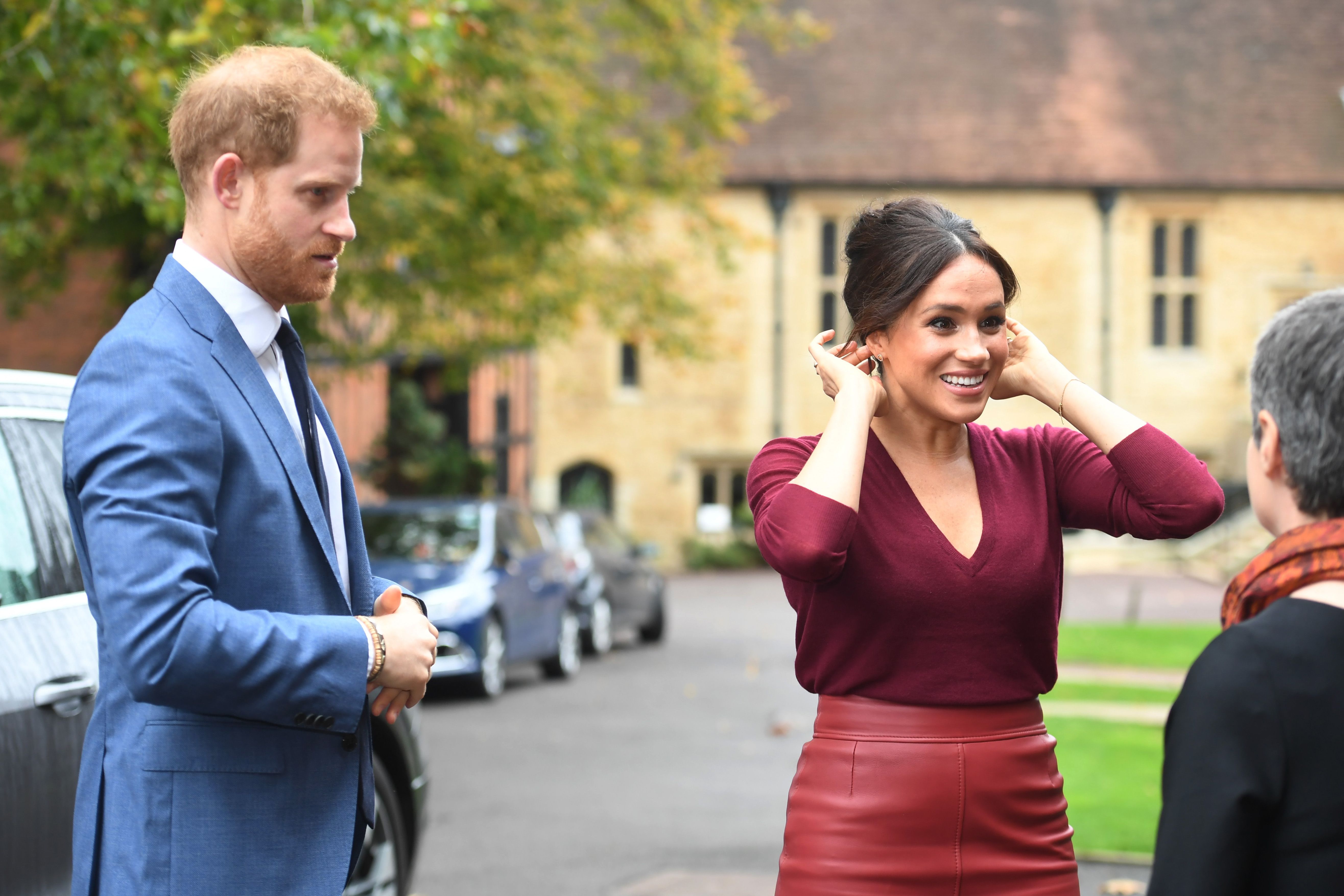 meghan markle leather skirt outfit