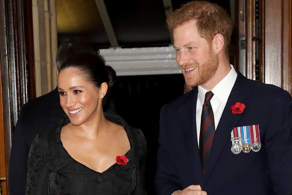 https://hips.hearstapps.com/hmg-prod.s3.amazonaws.com/images/meghan-duchess-of-sussex-and-prince-harry-duke-of-sussex-news-photo-1575910684.jpg?crop=1.00xw:0.668xh;0,0.0311xh