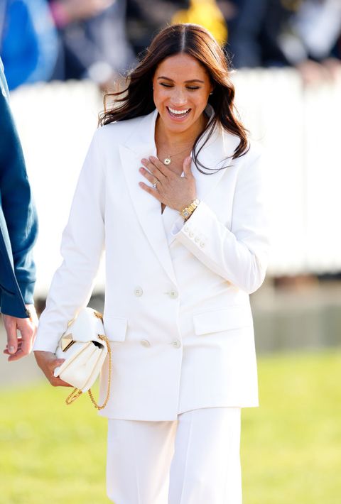 Meghan Markle Wearing Princess Diana's Earrings, Bracelet, Diamonds