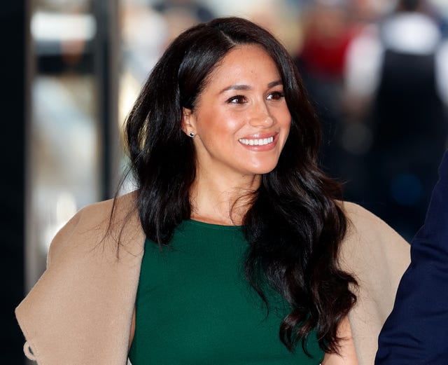 Las Felicitaciones De La Familia Real Británica Por El Cumpleaños De Meghan Markle 6575