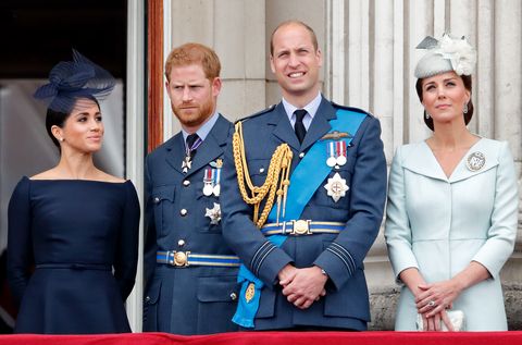 the royal family on the landing balcony, 2018