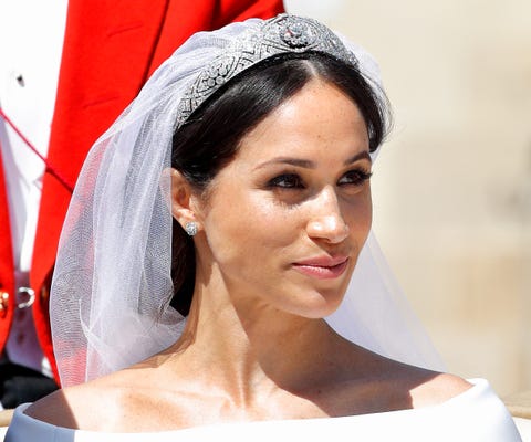 meghan markle wears a tiara on her wedding day