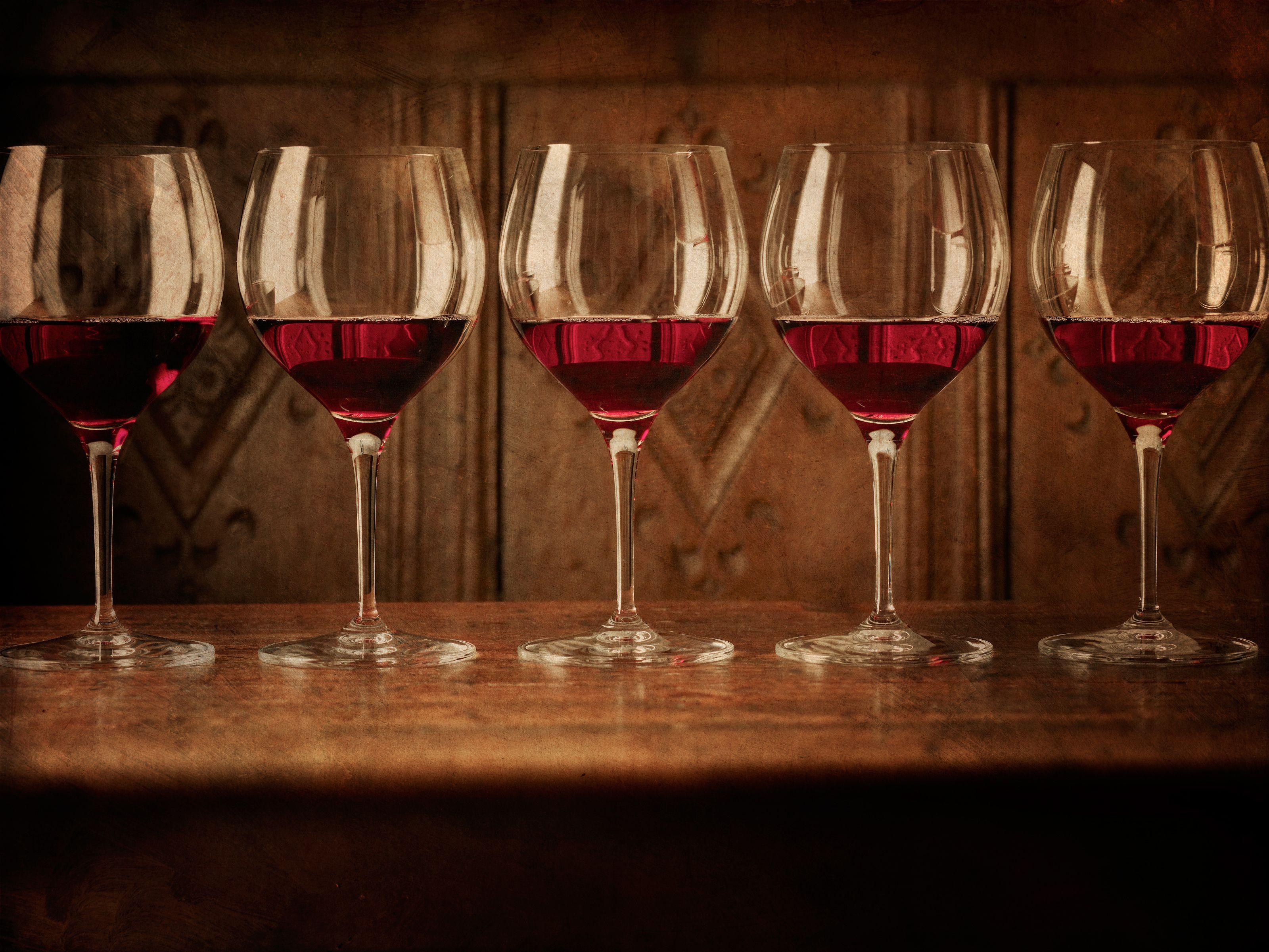 Los 24 mejores vinos tintos Ribera del Duero por precio