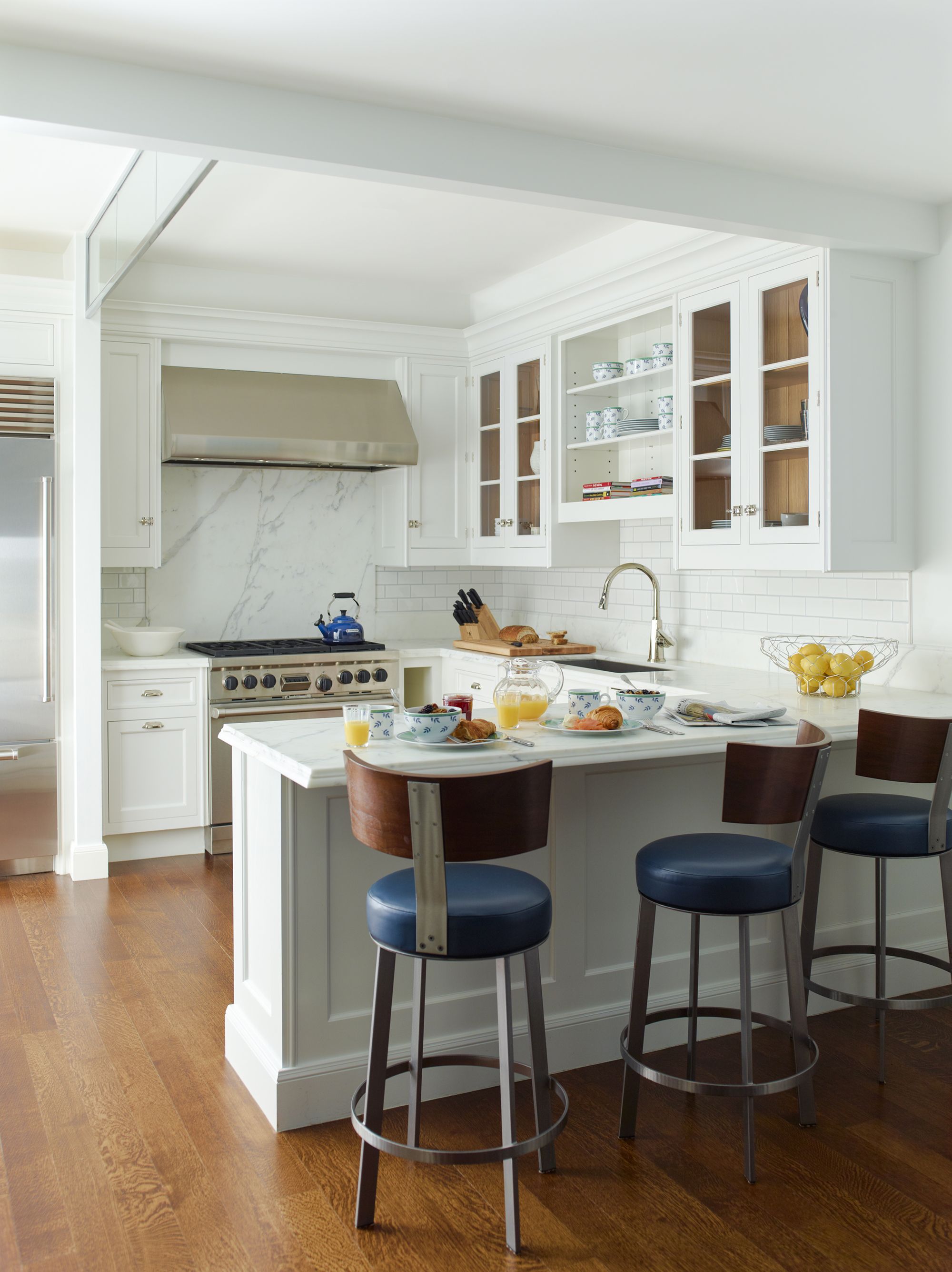 Small Kitchen Peninsula With Seating | Dandk Organizer