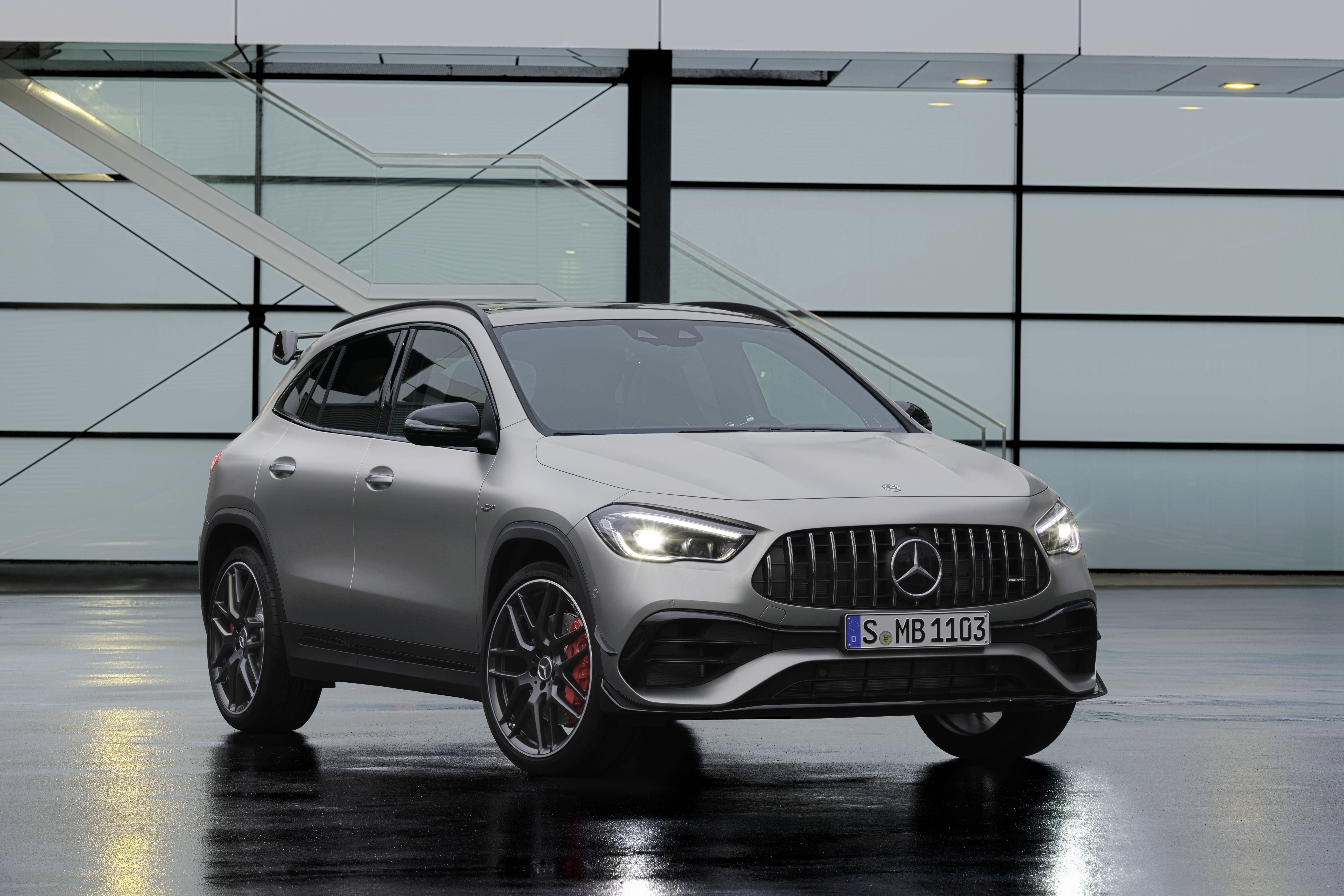 For 21 Mercedes Amg Gla45 Gets Added Superpowers