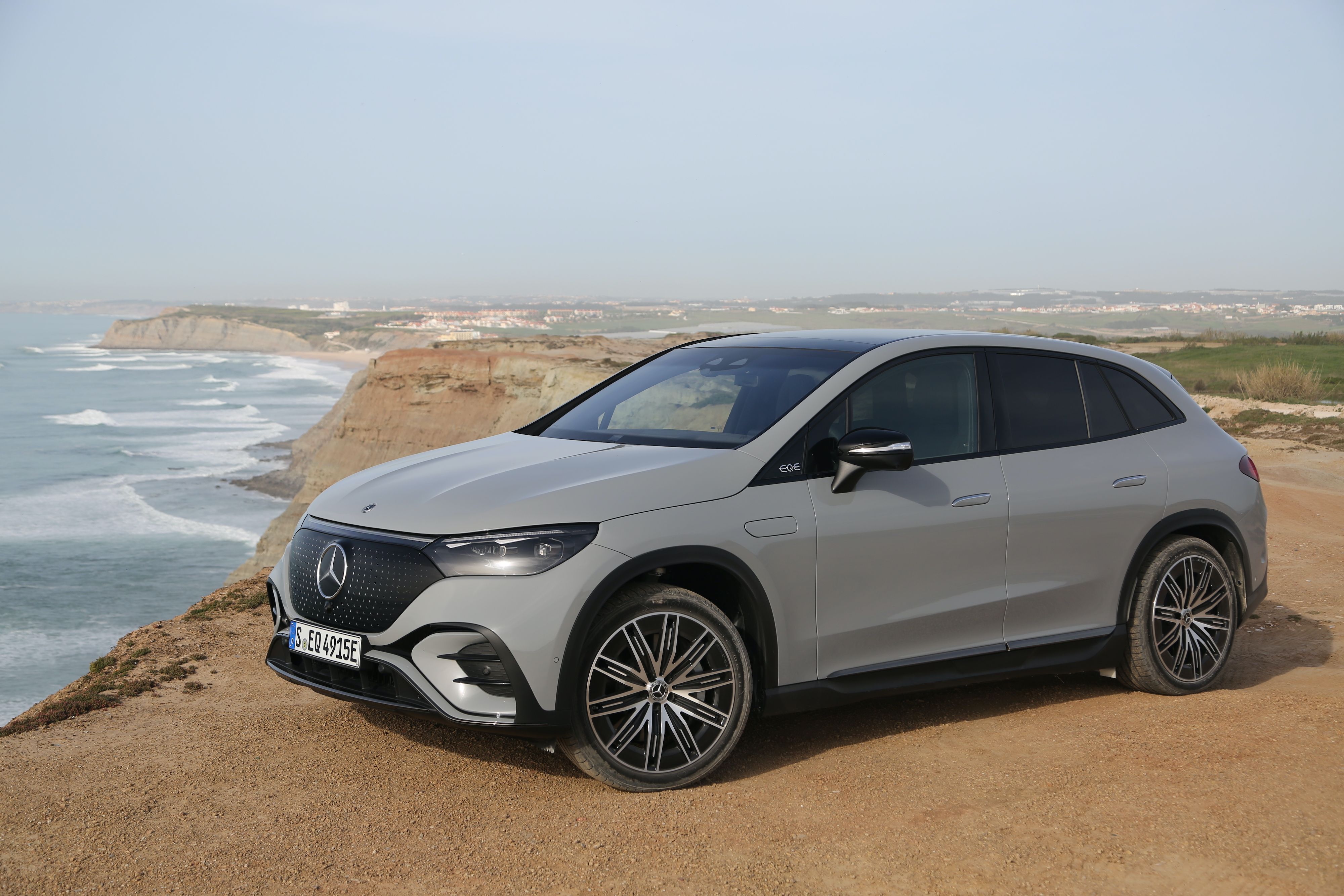 2023 Mercedes-Benz SUV Electric, Midsize and Mainstream