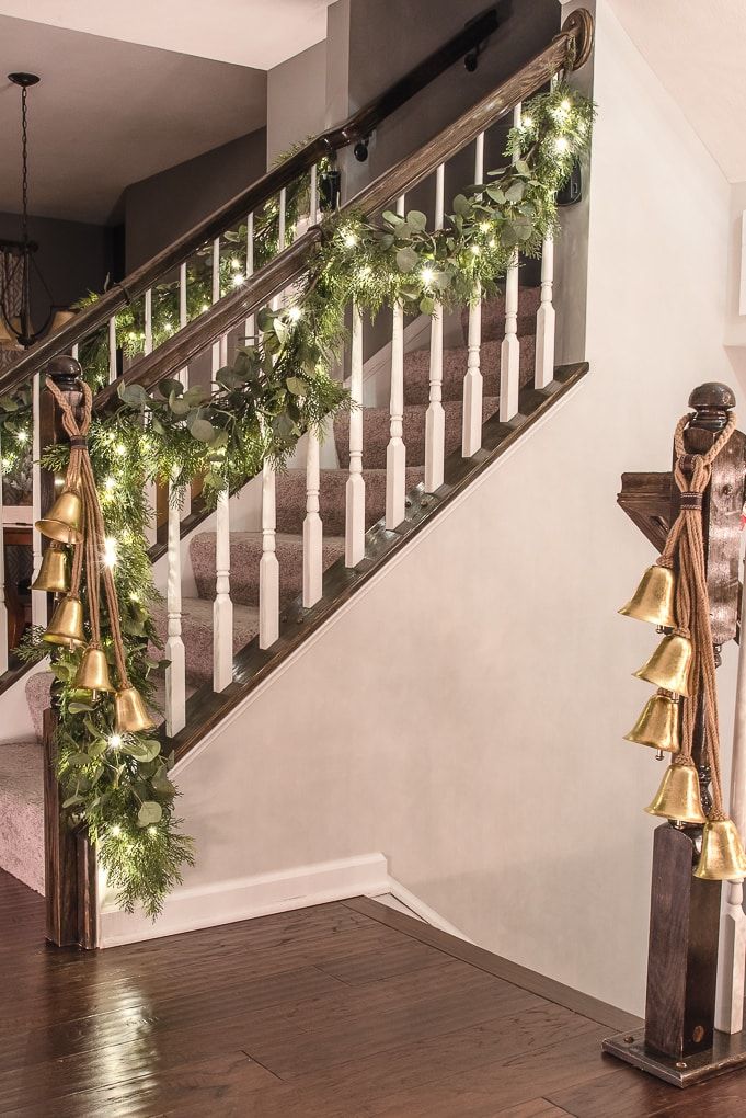 xmas lights for stairs