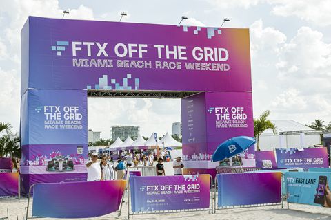 miami beach, florida, off grid ftx free event, race weekend grand prix, entrance sign