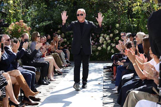midler Objector overskæg Michael Kors Looks Back on Forty Years in Fashion