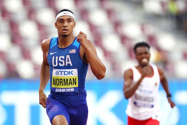 el estadounidense michael norman compite en los 400 metros lisos del mundial de doha 2019