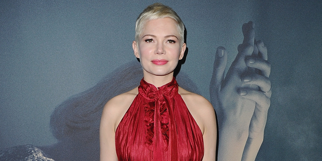 Michelle Williams'S Original All The Money In The World Salary Was Also ...