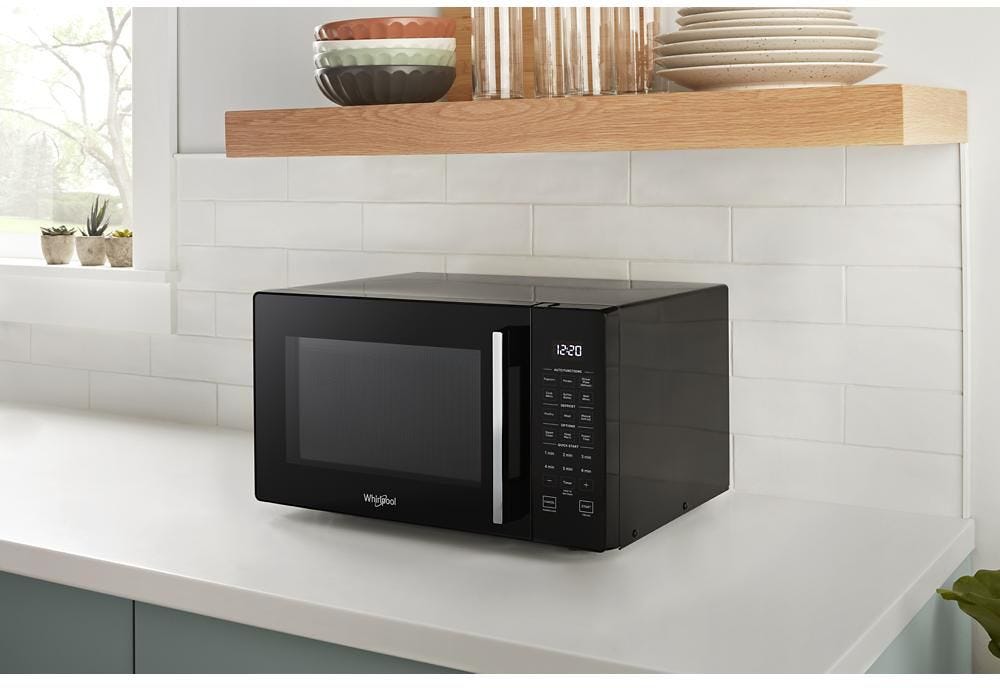 The Best Microwaves To Buy This Black Friday So You Can Actually Enjoy Holiday Leftovers