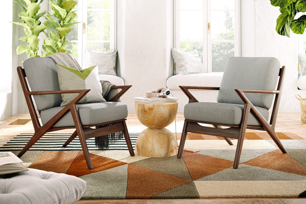 This Mid-Century Modern Lounge Chair Is Everywhere — Where Did It Come From?