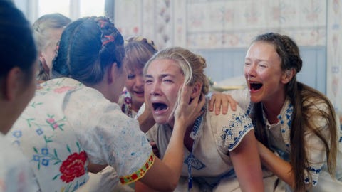 Florence Pugh in Midsommar florence pugh in midsommar
