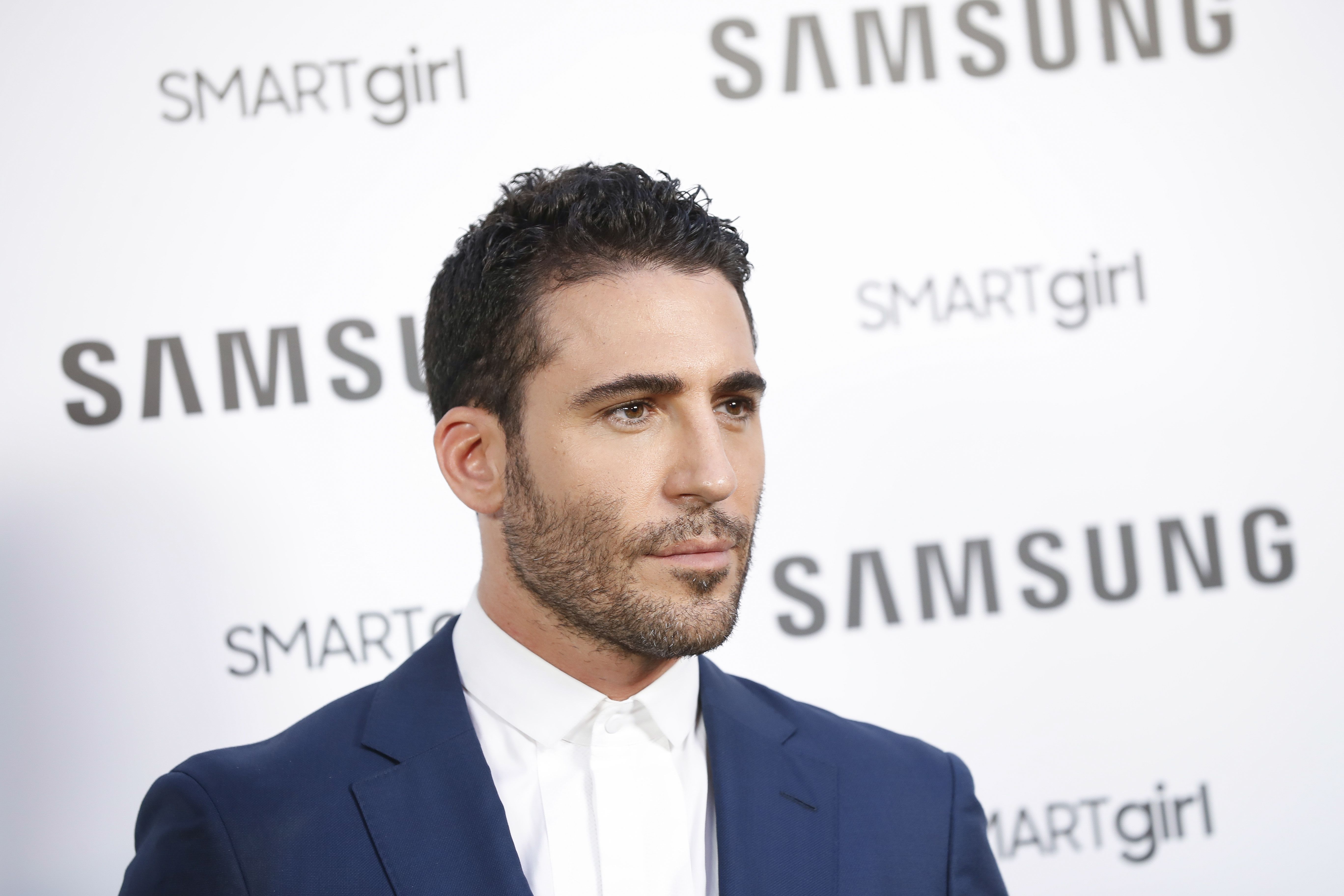 Miguel Ángel Silvestre vive uno de sus peores momentos tras la muerte de su  padre