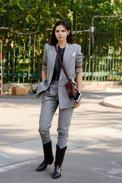 Clothing, Street fashion, White, Photograph, Blazer, Suit, Fashion, Outerwear, Jacket, Footwear, Clothing, Street fashion, White, Photograph, Blazer, Suit, Fashion, Outerwear, Jacket, Footwear,