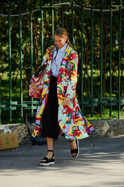 Clothing, Street fashion, Fashion, Yellow, Dress, Outerwear, Footwear, Costume, Textile, Pattern, Clothing, Street fashion, Fashion, Yellow, Dress, Outerwear, Footwear, Costume, Textile, Pattern,