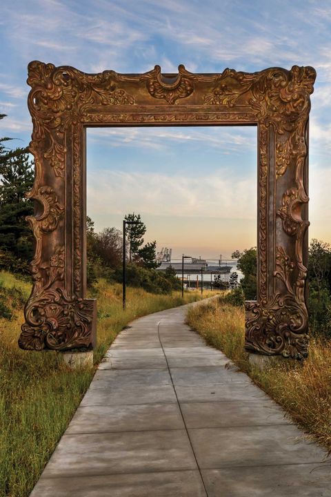 howard’s rococo bronze frame, 2015, with walter hood’s steel refrain, 2015, in the distance, at hunters point naval shipyard in san francisco