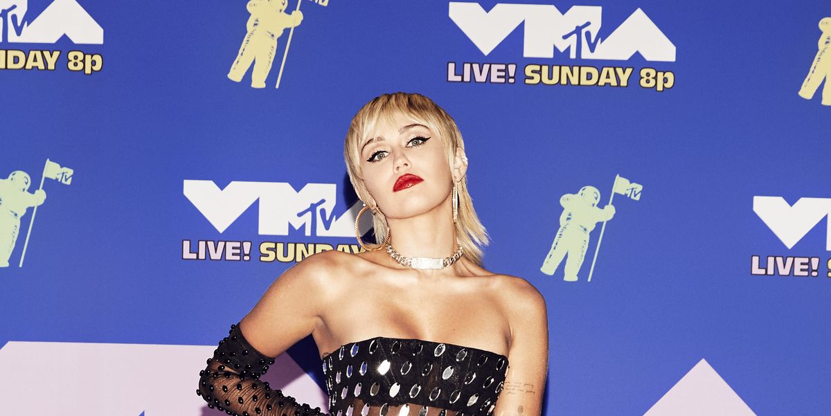 Miley Cyrus Wears Sheer Mugler Dress At Mtv Vmas In 2020