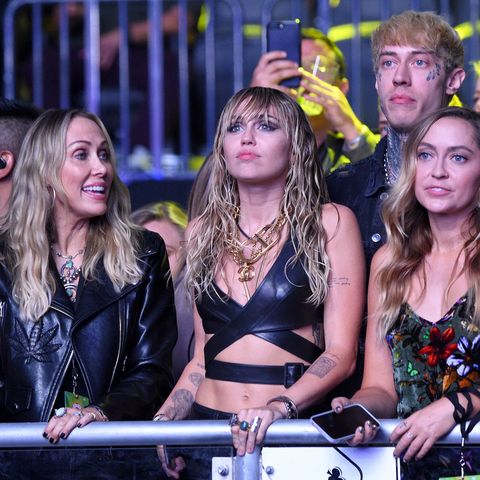 Miley Cyrus Parties in Vegas with Tish and Brandi Cyrus