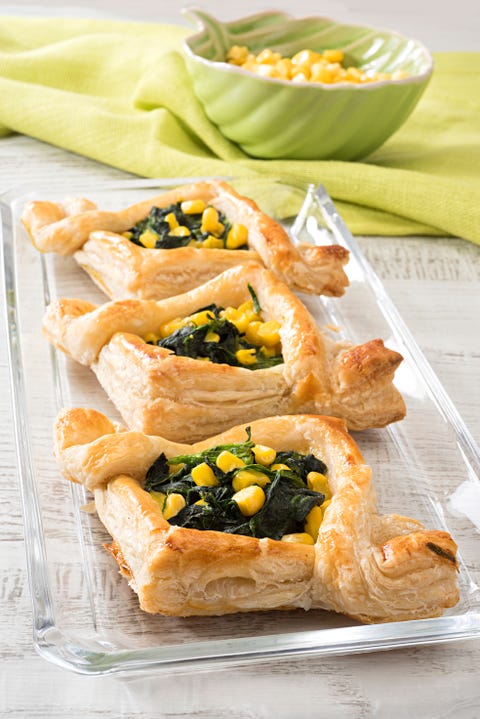 barquita de hojaldres con espinacas barquita de hojaldres con espinacas