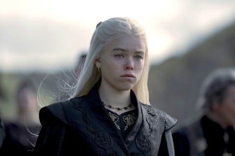 la actriz milly alcock que da vida a la princesa rhaenyra targaryen