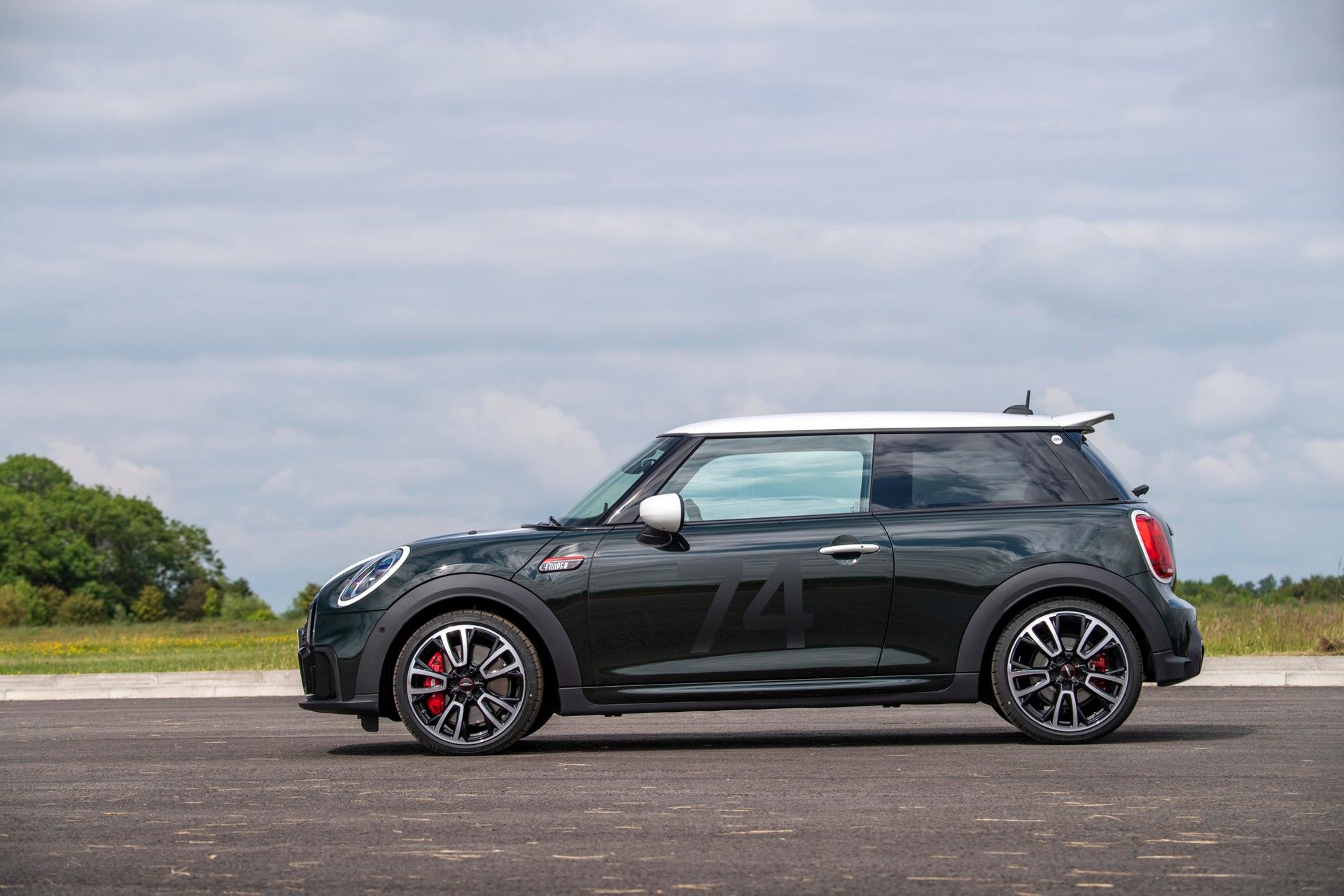 mini-anniversary-edition-3-1626520539.jpg
