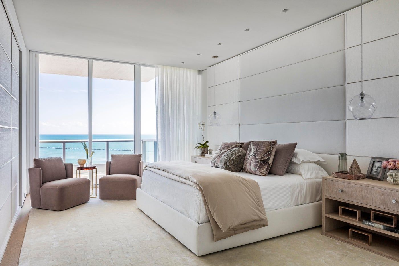 Minimalist Bedroom Decor Ideas – Bedroom Interior Design Minimalist in 2022