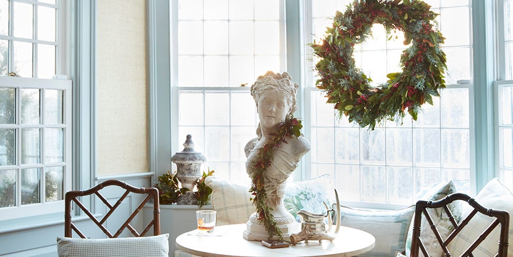 11 Minimalist Christmas Decor Ideas From Designer Spaces