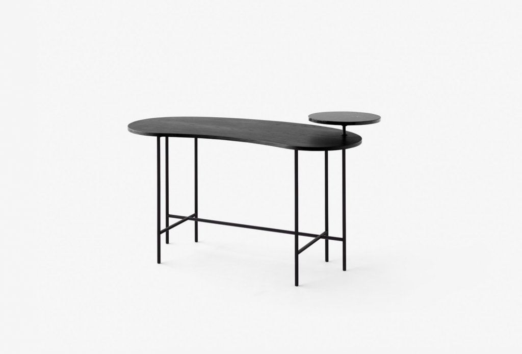 minimalist desk design