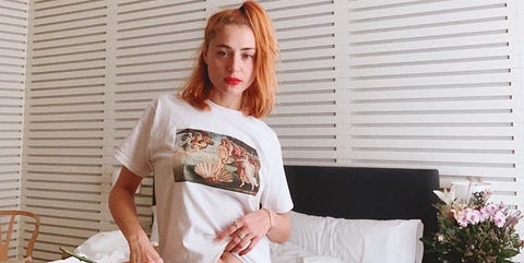 Clothing, White, Leg, Shoulder, Neck, Thigh, Joint, Nightwear, Fashion, Blond, Clothing, White, Leg, Shoulder, Neck, Thigh, Joint, Nightwear, Fashion, Blond,