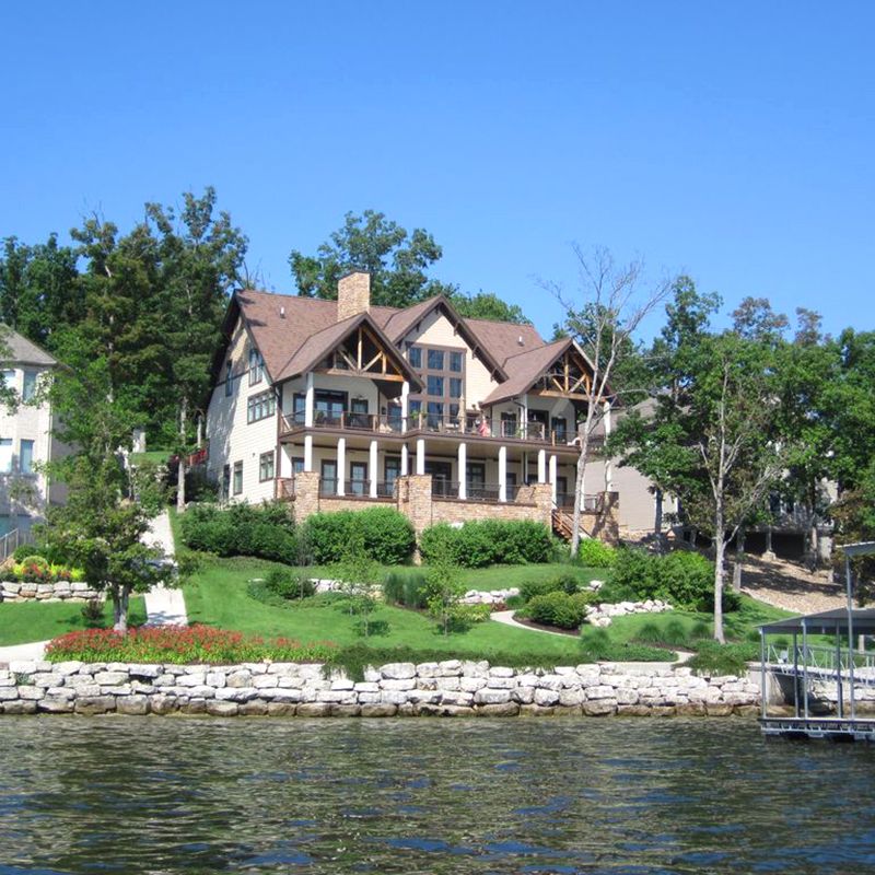 private lakehouse rentals