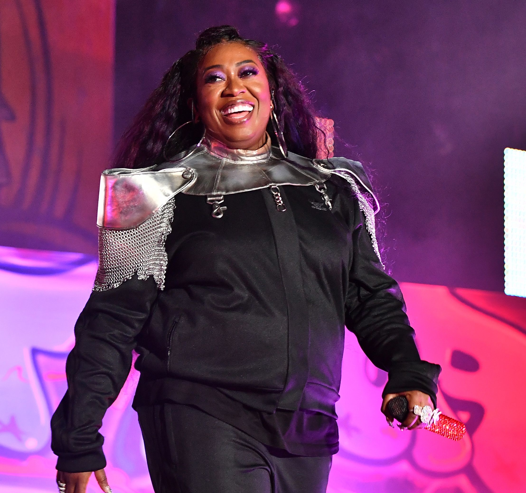 Here Are Our 10+ Most Iconic Fashion Moments Of Missy Elliott