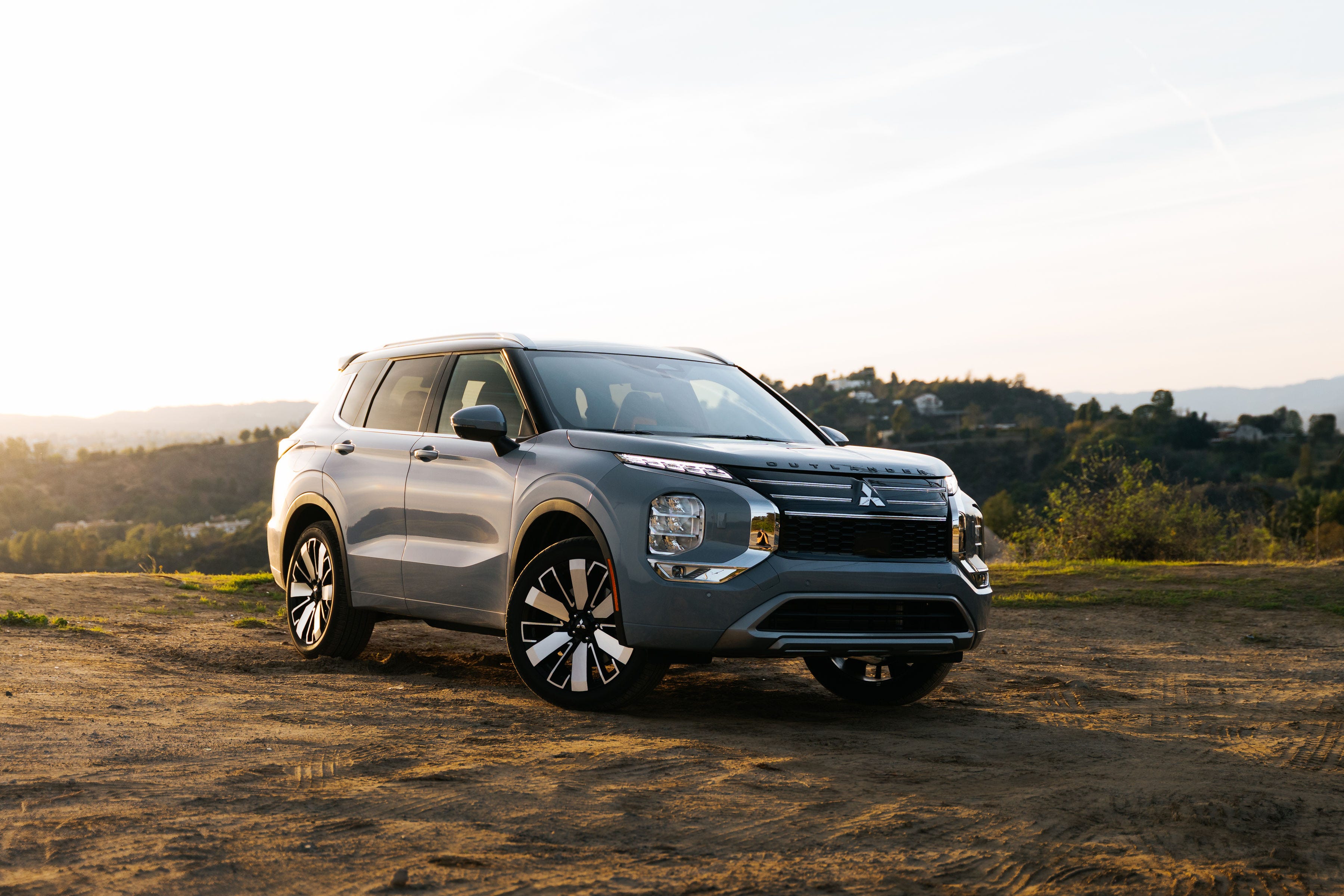 2025 Mitsubishi Outlander Midcycle Change Is All About Tunes