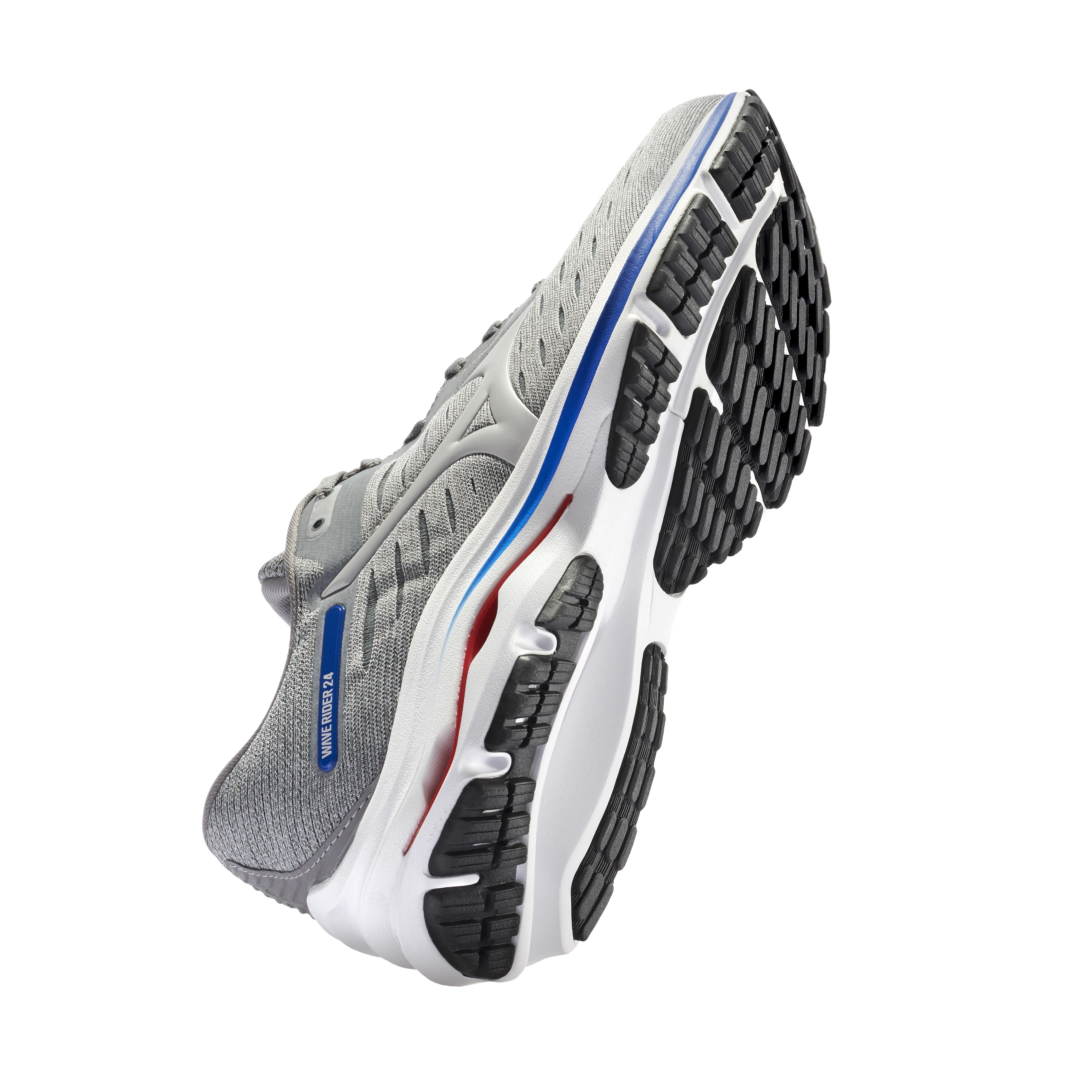 mizuno wave rider runner's world