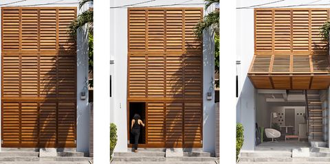 6 formas originales de abrir una puerta (o hasta la pared)