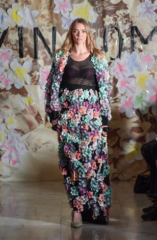 ロンドンファッションウィークで知っておくべき8のトピックス ハーパーズ バザー Harper S Bazaar 公式 ロンドンファッションウィークで知っておくべき8のトピックス ハーパーズ バザー Harper S Bazaar 公式