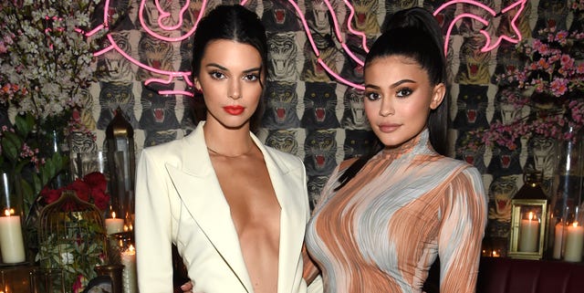 Kendall Jenner Dressed Up As Kylie To Troll Her