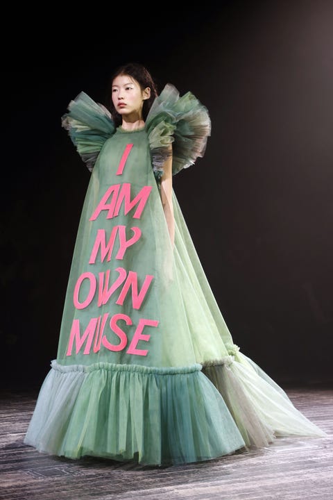 FASHION-FRANCE-VIKTOR & ROLF