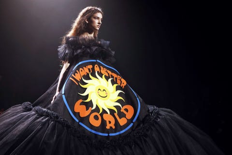 FASHION-FRANCE-VIKTOR & ROLF