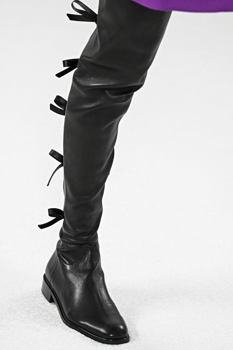 Fall Shoe Trends 2022 carolina herrera runway fall winter 2022 2023 new york fashion week