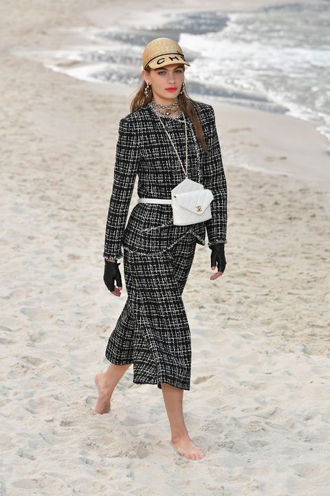 Chanel : Runway - Paris Fashion Week Womenswear Spring/Summer 2019